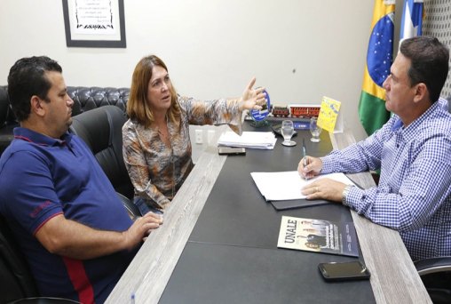 Assembleia votará projeto que concede quase R$ 600 a mais para professores