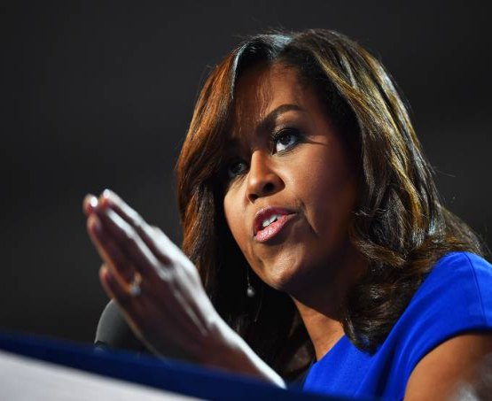 Internauta chama Michelle Obama de 'macaca de salto' e choca EUA