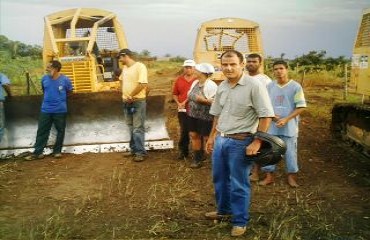 ELEIÇÕES 2010 - Candidato a Deputado Estadual pelo PSC, Paulo Cadilack ressalta a importância do homem do campo - VÍDEO