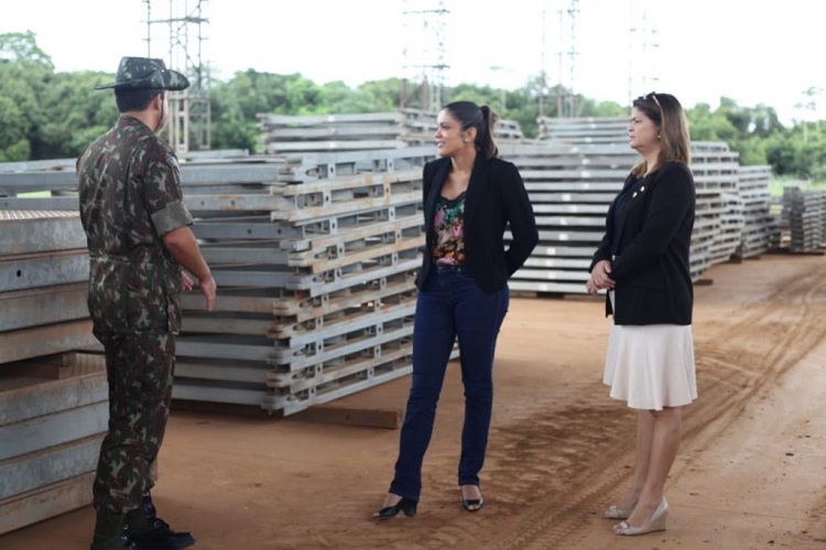 EXÉRCITO: Cássia Muleta intercede junto a prefeitura de Alto Paraíso e pede pontes emergenciais