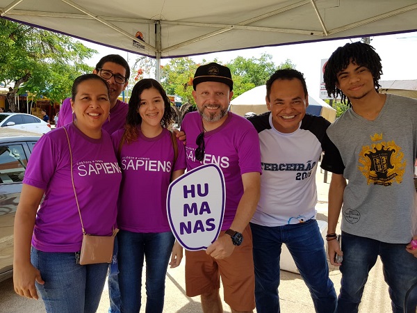 PRIMEIRO DIA: Colégio Sapiens monta pontos de apoio para candidatos do Enem