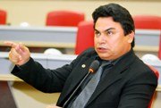 Deputado repudia as medidas do Governo perante a Cultura