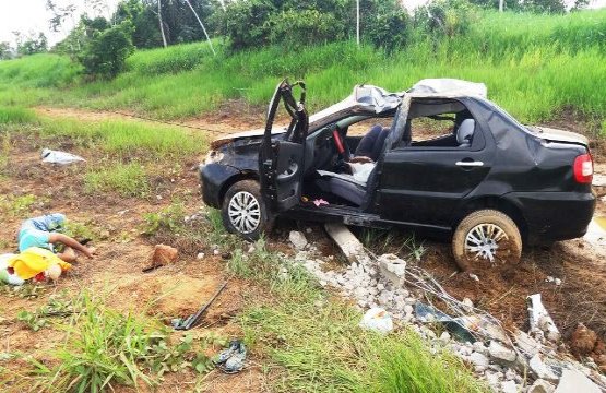 Casal morre em trágico acidente na BR 319, Criança de 3 anos sobrevive