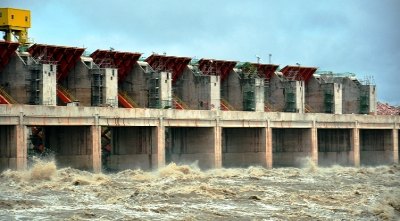 Grevistas não podem obstruir acessos ao canteiro de obras da UHE Jirau, decide TRT da 14ª Região