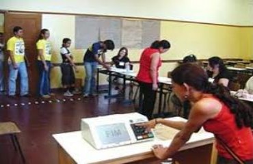 Lei permite manifestação silenciosa do eleitor, mas proíbe aglomeração de pessoas no dia da eleição