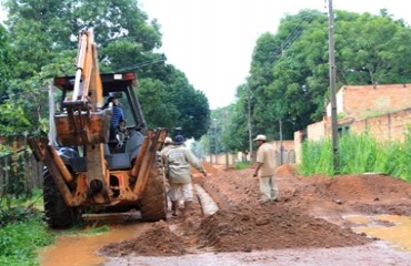 Prefeitura mantém trabalho preventivo nos bairros e distritos da capital contra enchentes