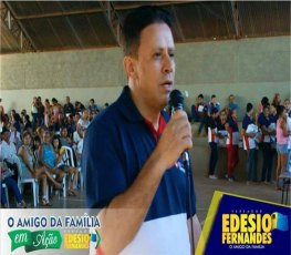 Vereador Edesio Fernandes realiza evento social na zona leste
