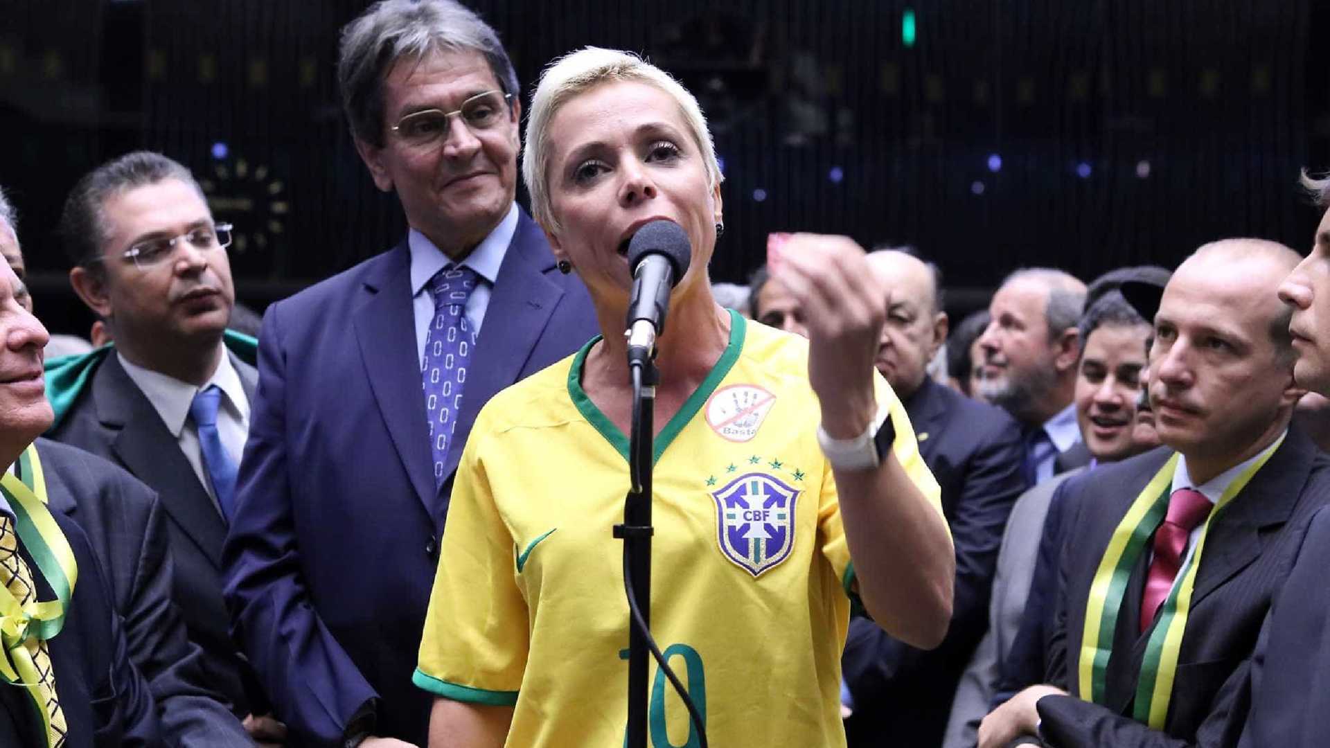 Cristiane Brasil é investigada pelo MPF por associação ao tráfico