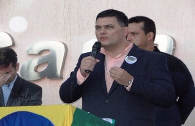 Fiero saúda bancada de Rondônia por votação do impeachment