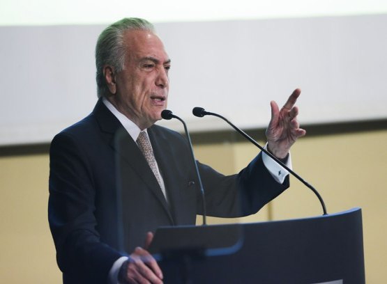 Temer diz que alunos protestam 