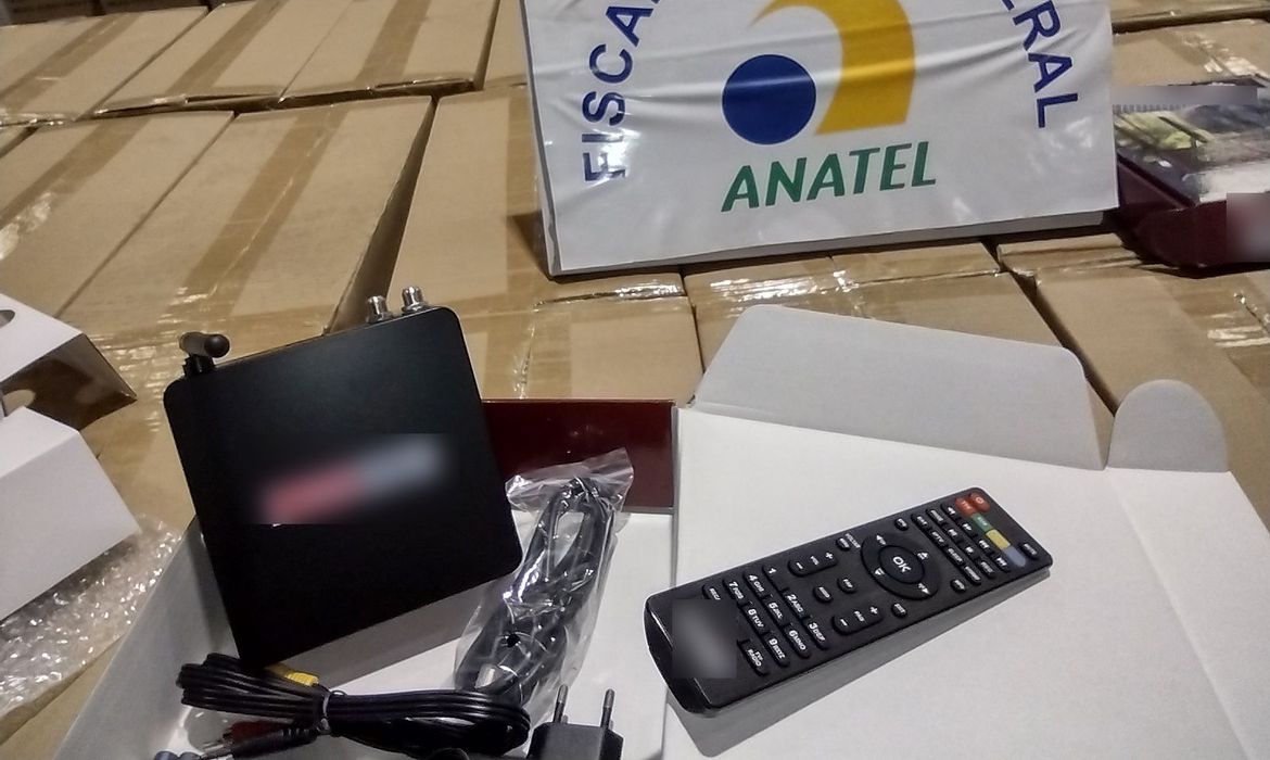 ILEGAL: Anatel inaugura laboratório para combater TV Box pirata no país
