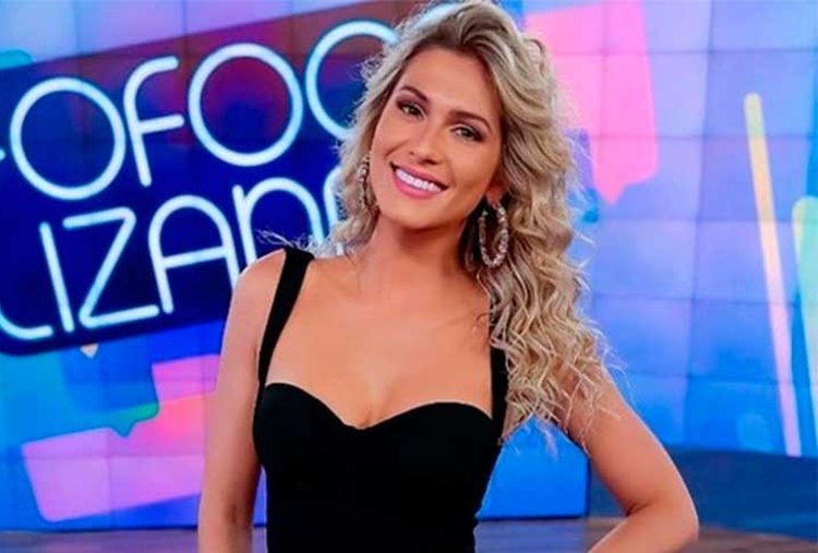 PLIM PLIM: Lívia Andrade anuncia ida para Globo e trabalho no 'Domingão com Huck'