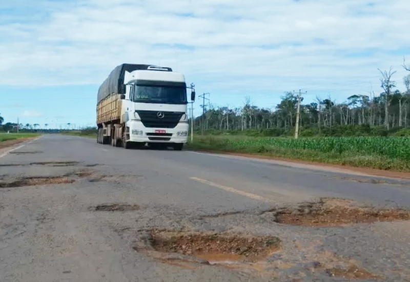 CARRETA DE SOJA: Grupo Cassol é punido e MPF deve acionar empresas que estão acabando com a BR-364 