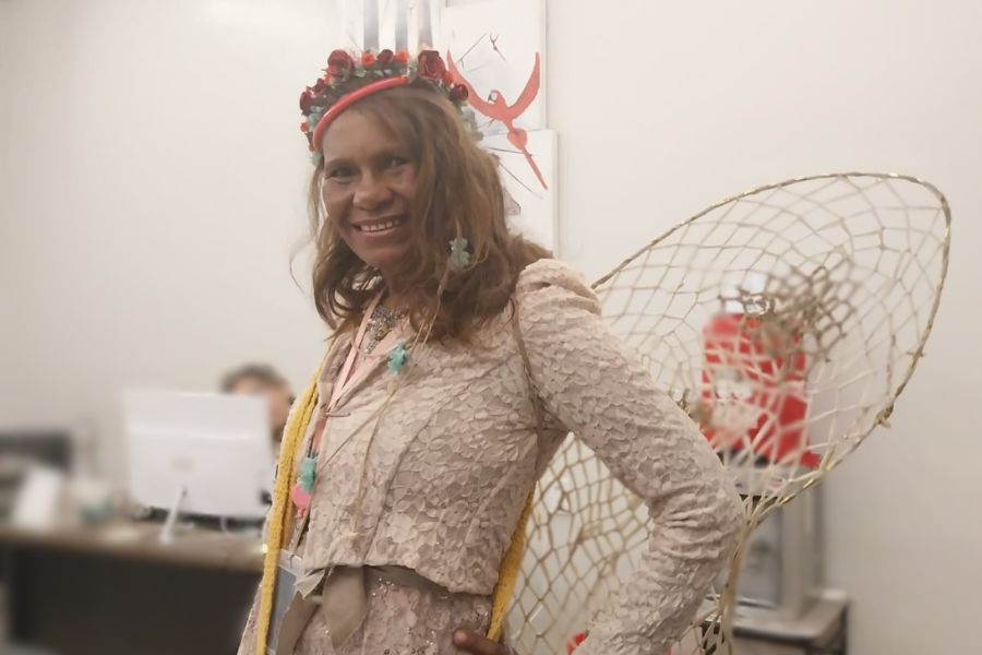 DATA ESPECIAL: Bailarina da praça convida população para evento no Dia das Mães