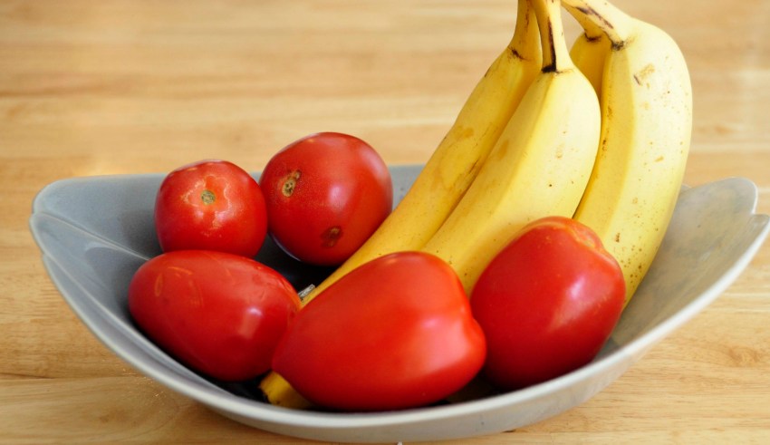 NAS ALTURAS: Banana e tomate são ‘vilões’ dos preços da cesta básica em Porto Velho