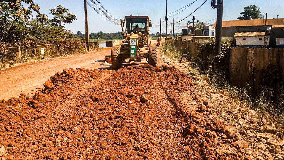 NA CAPITAL: Obras de pavimentação da Estrada do Belmont avançam durante o verão 