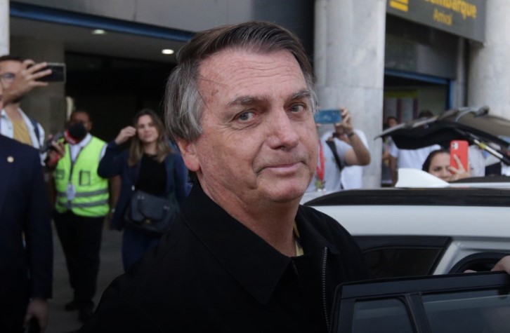 'FAZ O PIX': Jair Bolsonaro recebeu mais de R$ 17 milhões em 2023, segundo COAF