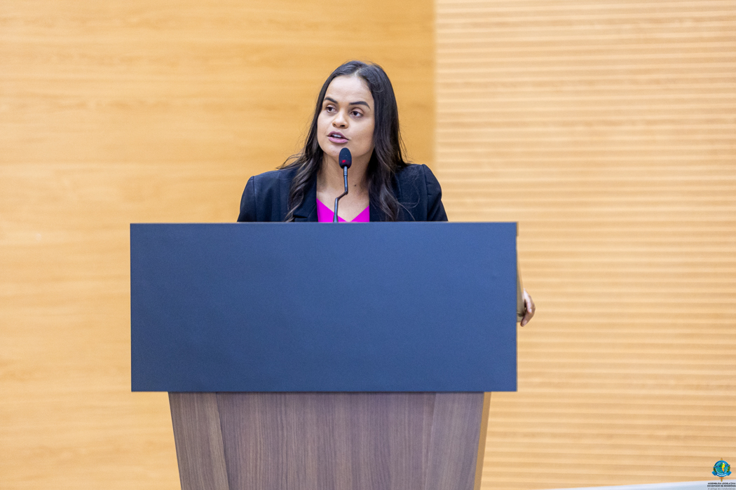 TAISSA SOUZA: Deputada promove entrega de mudas de café em Extrema e região de Guajará-Mirim