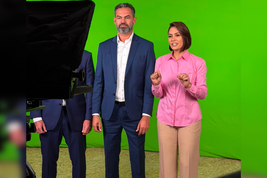NOME DA FAMÍLIA: Michelle testemunha por Bruno Scheid contra veto ao nome Bolsonaro na urna
