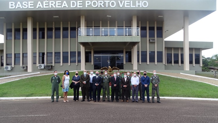 DIPLOMADOS: ADESG/RO realiza visita institucional à Base Aérea de Porto Velho