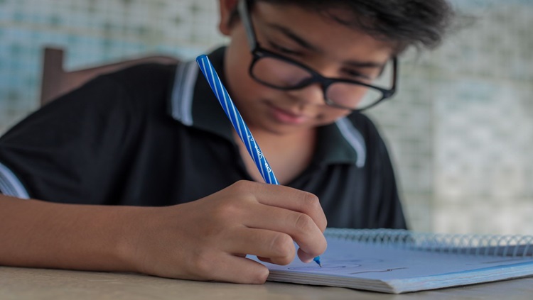 MEIO AMBIENTE: Mais de 140 alunos participam do 1º Concurso de Desenho Infantil