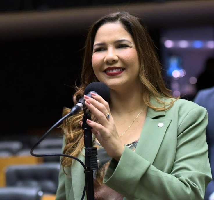 CRISTIANE LOPES: Deputada faz balanço de 2025, organiza pautas e projeta entregas para 2026