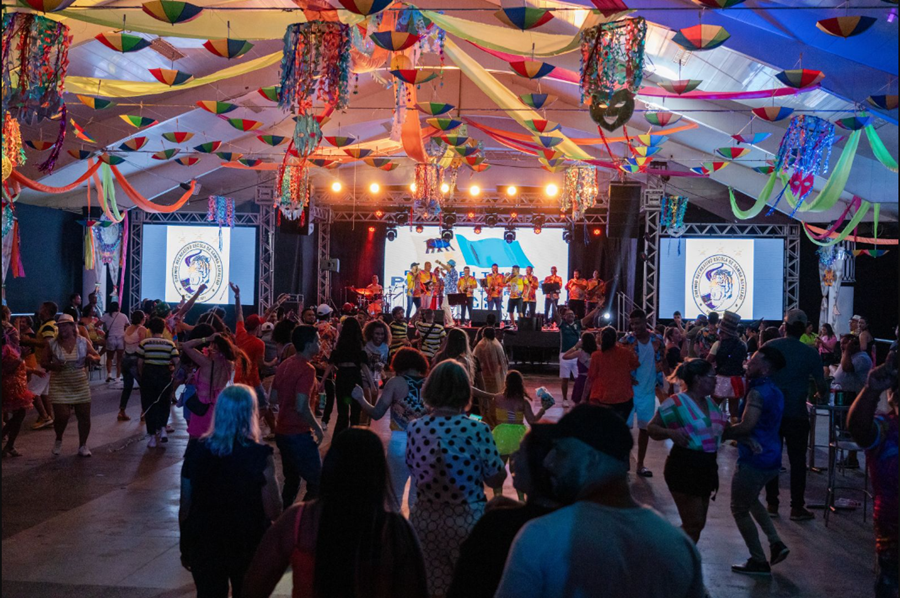 CAPITAL: Baile Municipal abre programação de eventos carnavalescos