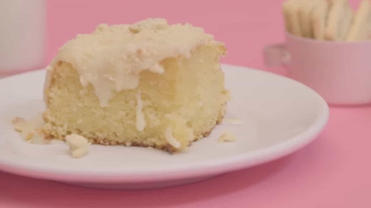 FOFINHO: Aprenda fazer um delicioso bolo de leite cremoso nesta manhã