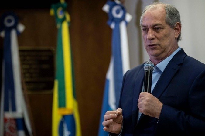 DESISTIU: Ciro suspende pré-candidatura após votos do PDT a favor da PEC