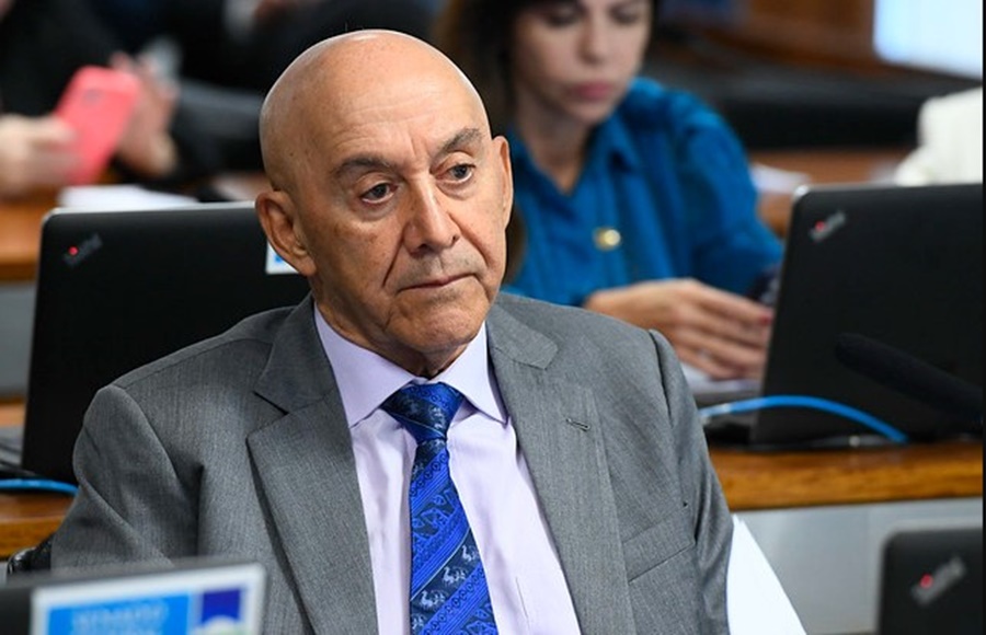 CONFÚCIO MOURA: Senador defende a criação de Subcomissão para avaliar ajustes no Ensino Médio