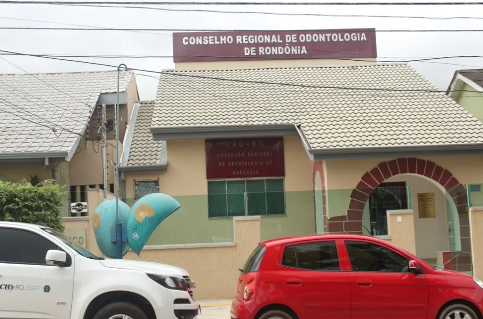 EMPREGO: CRO abre concurso em Rondônia com salários de quase R$ 4 mil 