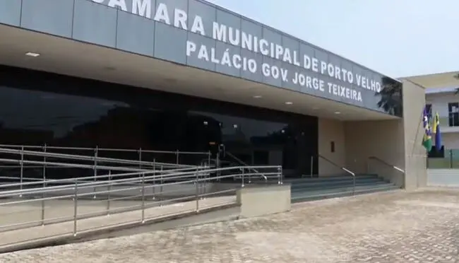 ENQUETE: Vereadores deveriam ser obrigados a fazer toxicológico?