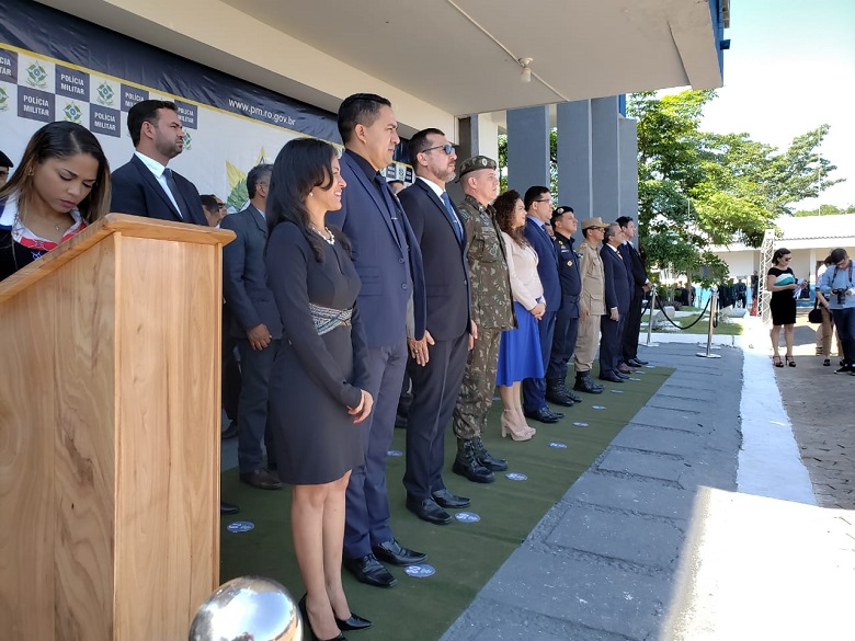 COMEMORAÇÃO: Deputado Eyder Brasil participa da solenidade de 44 anos da PMRO