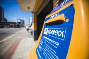 Correios divulga edital com 4.983 vagas para jovem aprendiz