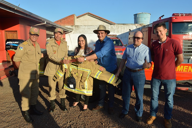 SOLENIDADE: Emenda de Cleiton Roque beneficia Corpo de Bombeiros em Pimenta Bueno