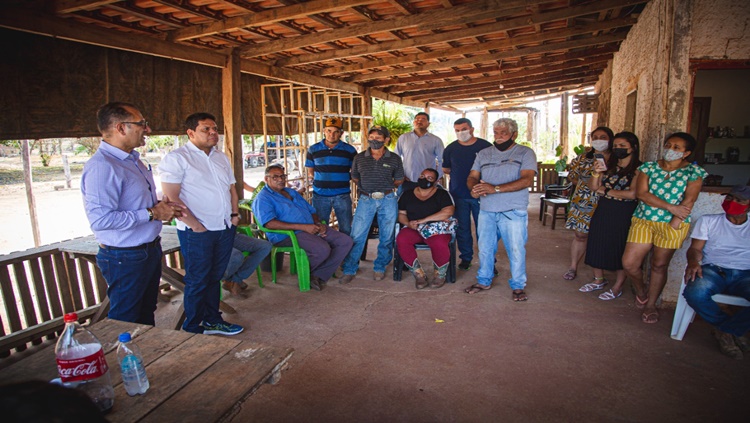 NECESSIDADES: Deputado Jair Montes visita comunidades rurais com intuito de viabilizar ações