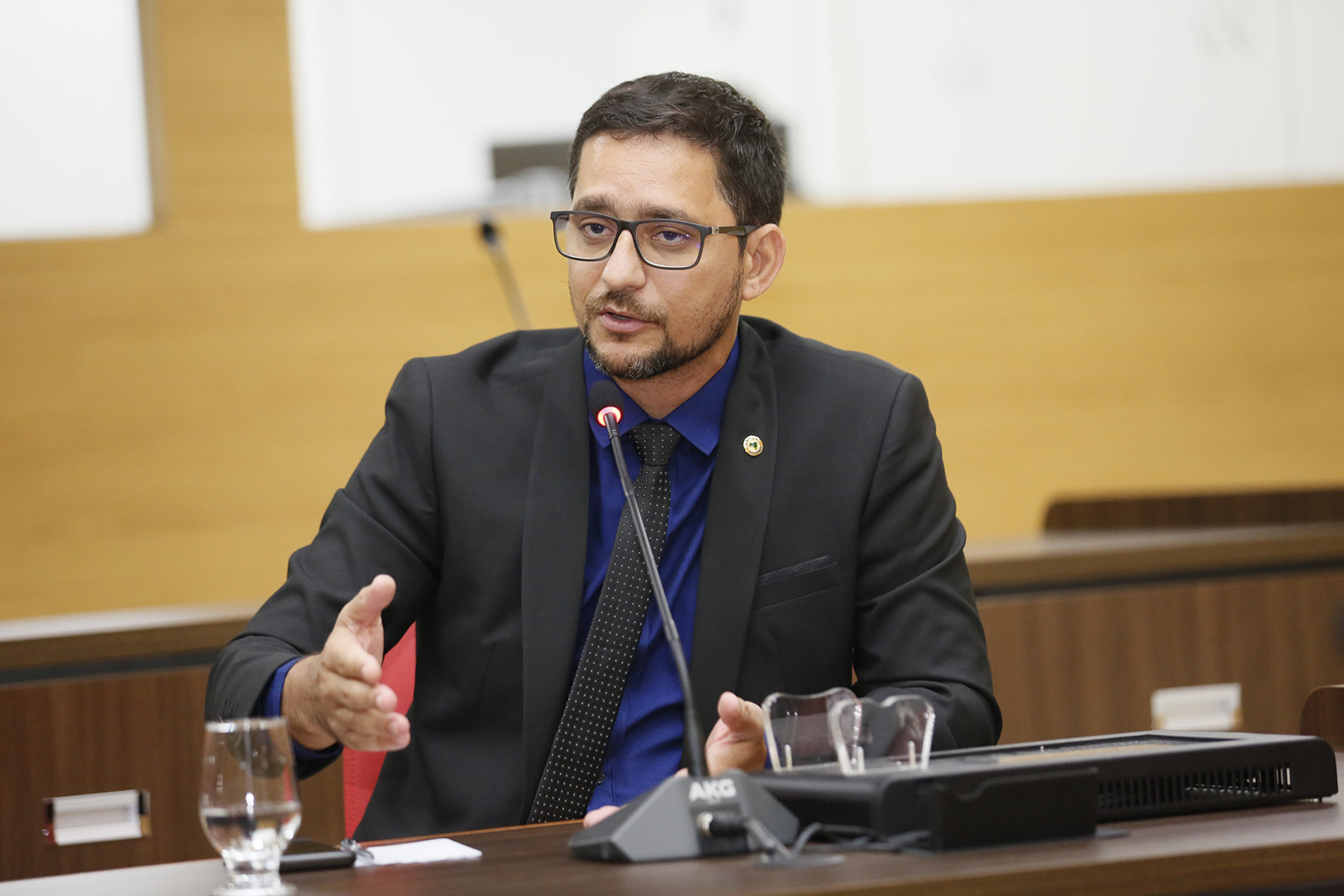 PARLAMENTAR: Anderson indica modelo de legislação para regulamentação da Polícia Penal 