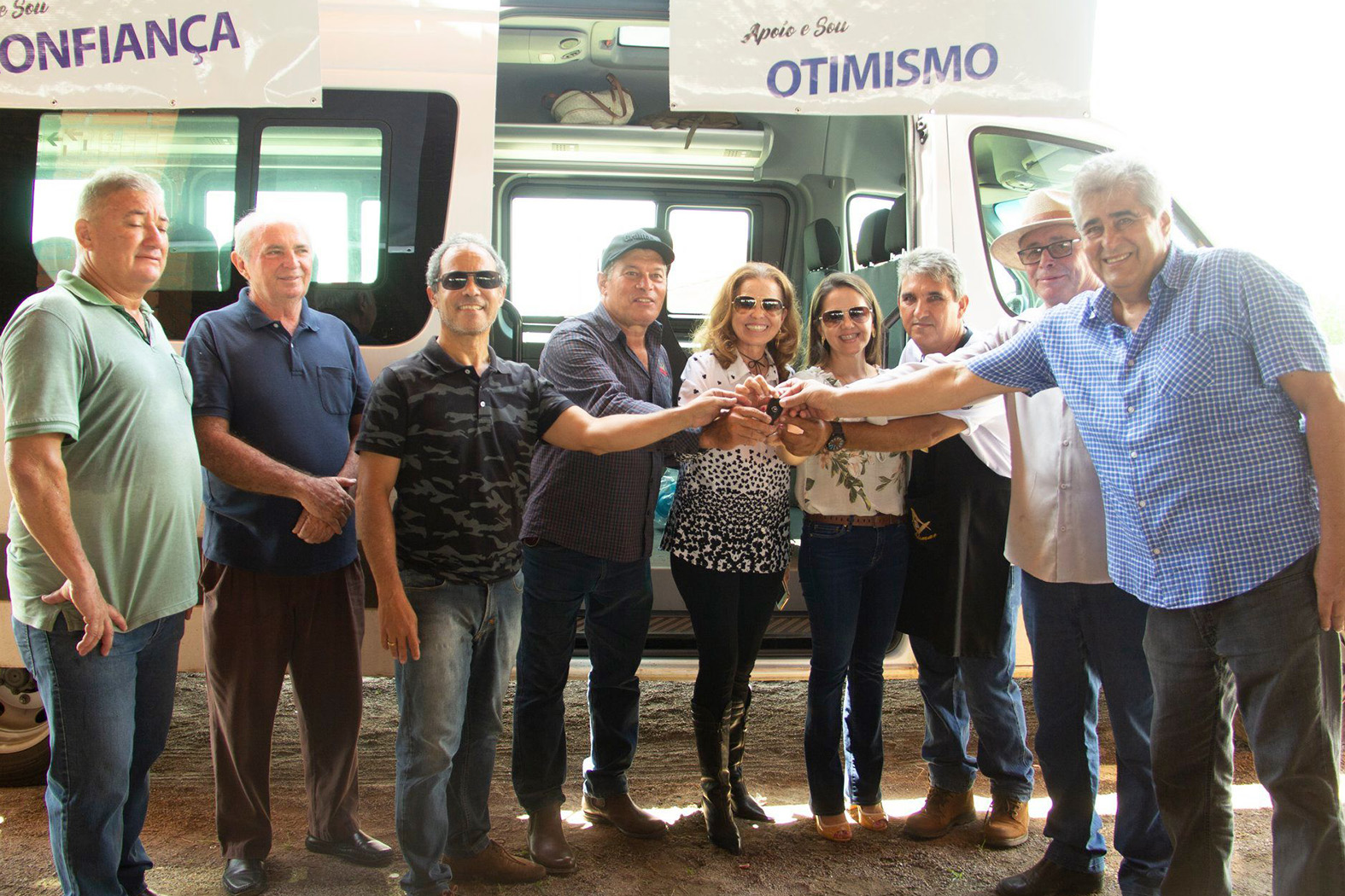 EVENTO BENEFICENTE: Deputado Edson Martins participa do 6° Leiloshow em Alvorada do Oeste
