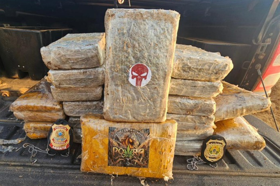 OPERAÇÃO CONJUNTA: Atuação conjunta da PF e PC apreende maconha enterrada na zona rural do Acre