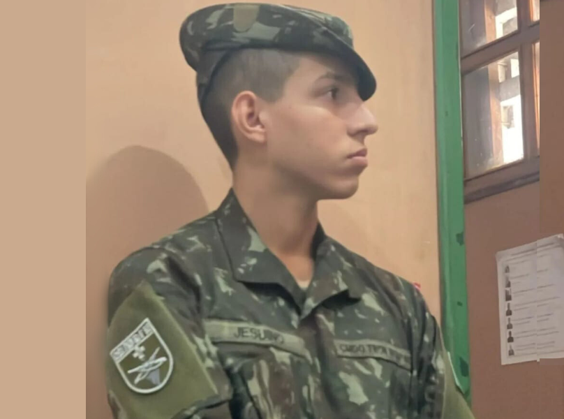 EM GUAJARÁ-MIRIM: Militar desaparece nas águas do Rio Mamoré, na Praia do Acácio