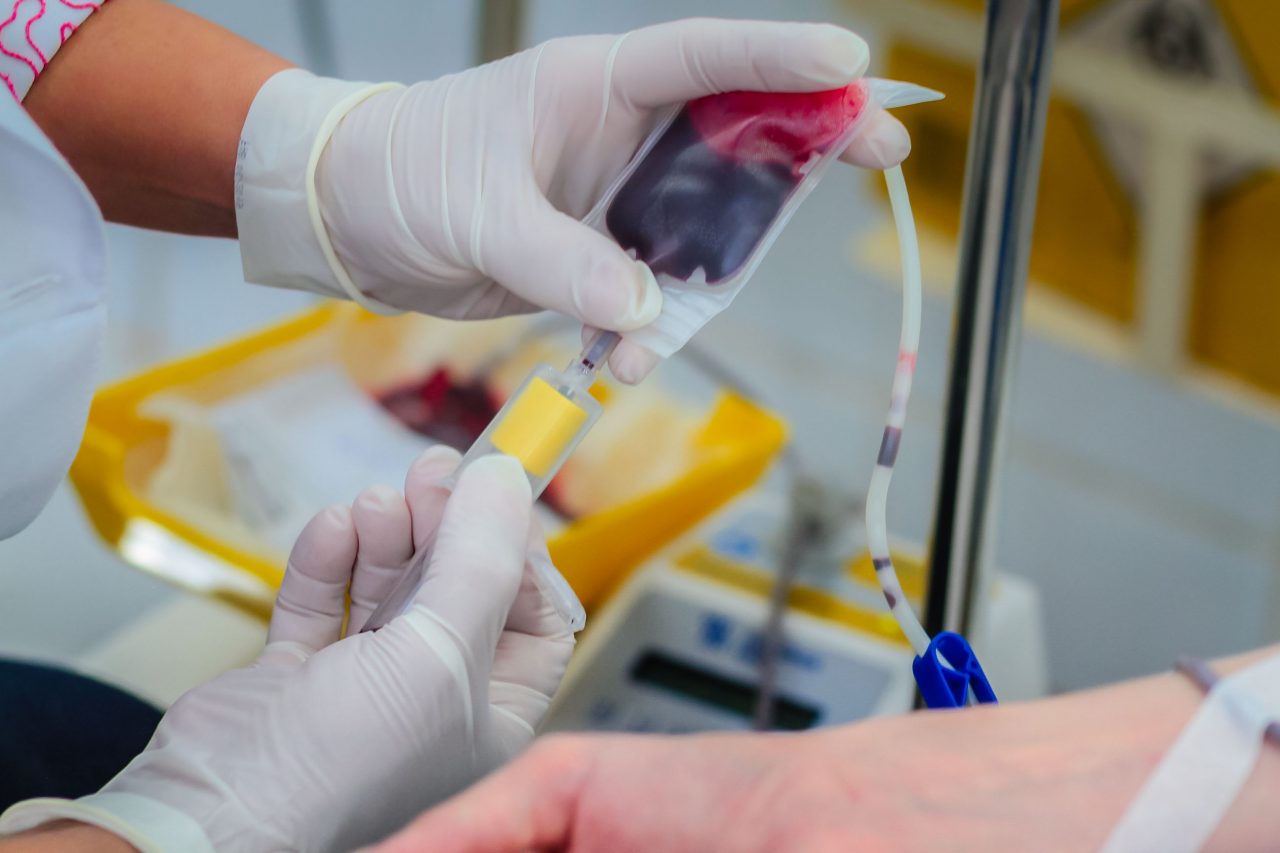 SOLIDARIEDADE: Fhemeron quer aumentar estoques de sangue no mês do doador