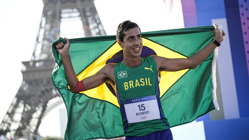 OLÍMPIADAS PARIS 2024 Brasil conquista medalha de prata inédita com