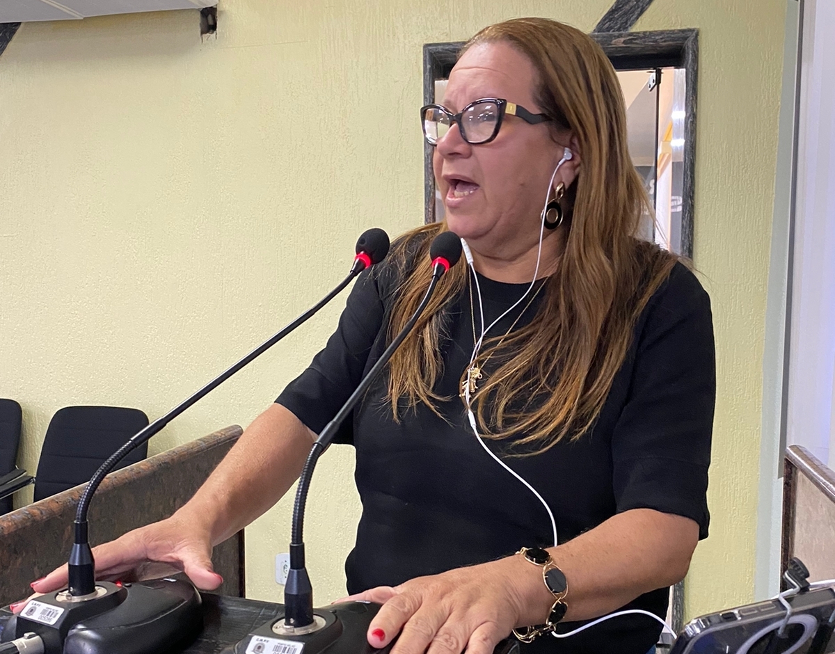 VEREADORA: Ellis Regina têm dois projetos promulgados pela Câmara Municipal