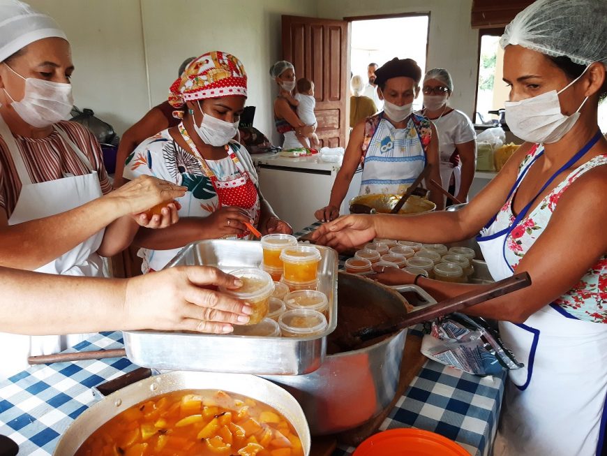 RENDA: Curso de Processamento de Frutas motiva produtoras rurais