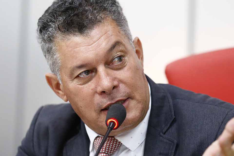 RECONHECIMENTO: TJRO concede liminar em ação do ex-deputado Edson Martins