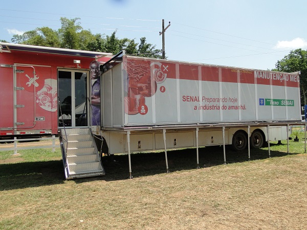 ABERTURA: Senai mostra sua escola móvel de metalmecânica na 3ª Portoagro