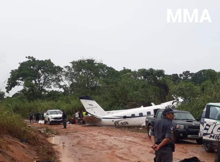 DESASTRE AÉREO: Queda de avião com turistas mata 14 pessoas no Amazonas 