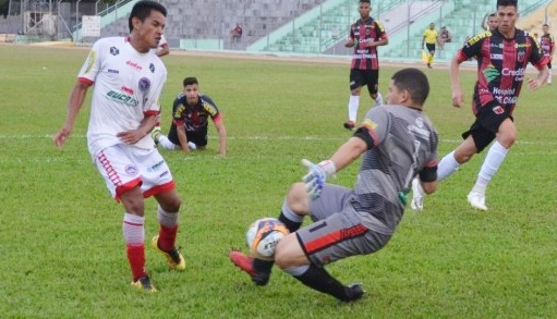 RONDONIENSE SUB-20:   Goleiro de 17 anos brilha em jogo do Real Ariquemes contra o Porto Velho