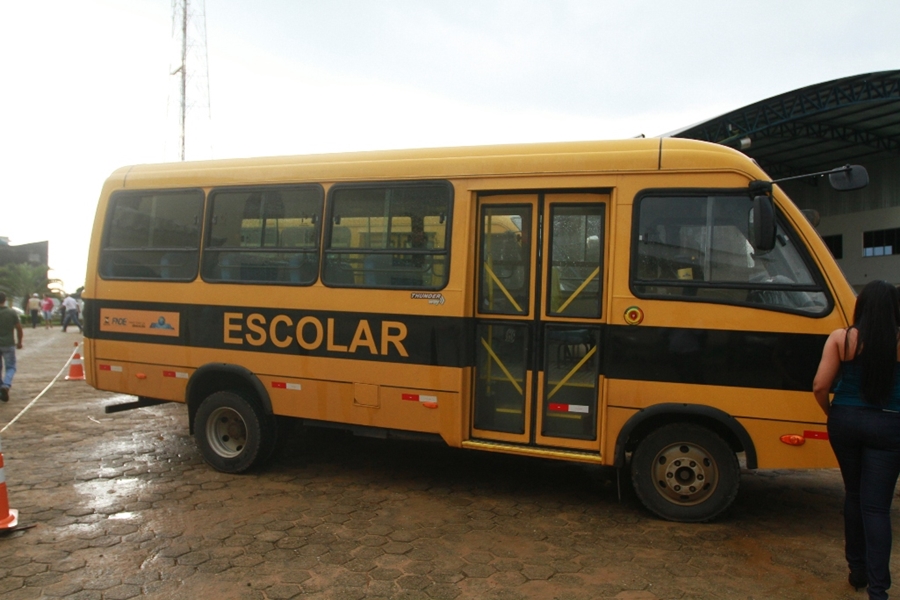 SEGURANÇA: Acordo amplia prazo para regularização de veículos que atuam no transporte escolar