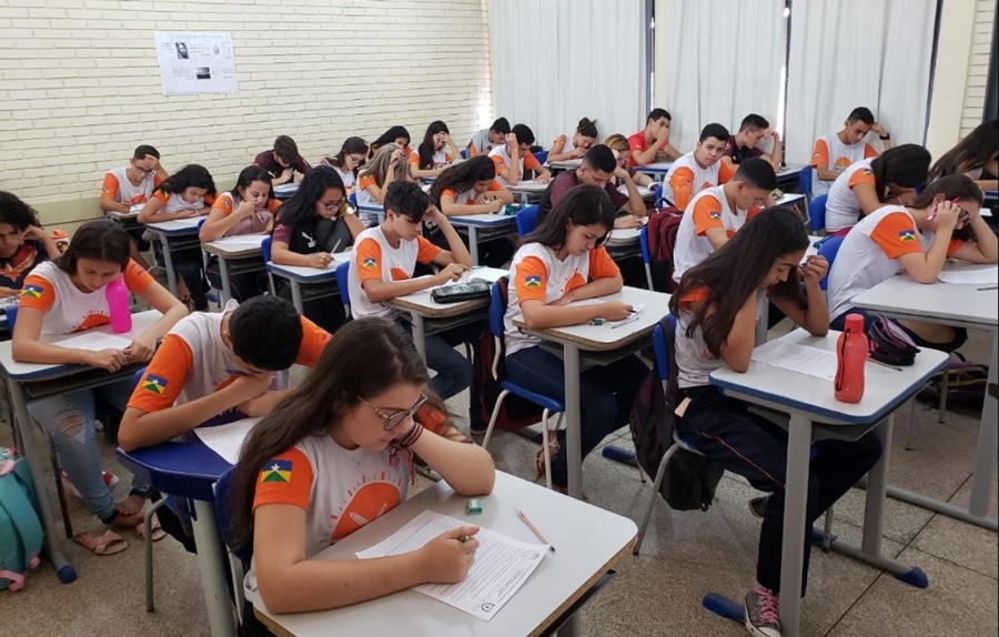 INTEGRAÇÃO: Ieda Chaves consegue aprovar programa “ALE-RO vai à Escola”
